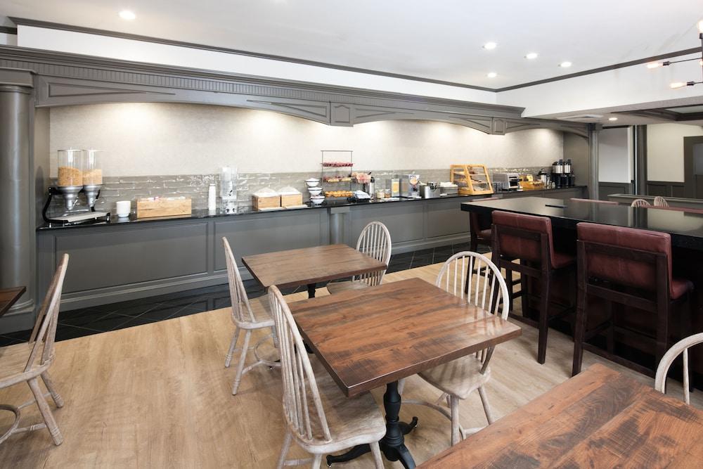 Holiday Inn Express Atlanta Airport - North, An Ihg Hotel College Park Εξωτερικό φωτογραφία