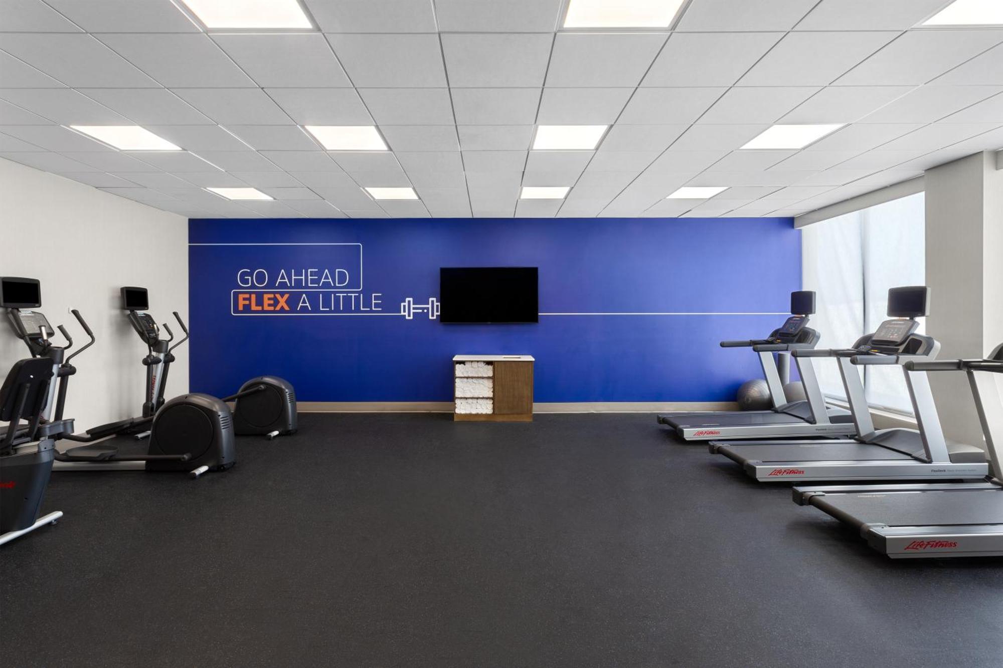 Holiday Inn Express Atlanta Airport - North, An Ihg Hotel College Park Εξωτερικό φωτογραφία