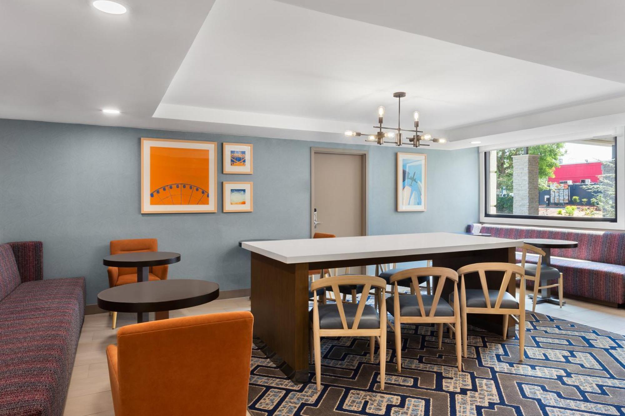 Holiday Inn Express Atlanta Airport - North, An Ihg Hotel College Park Εξωτερικό φωτογραφία