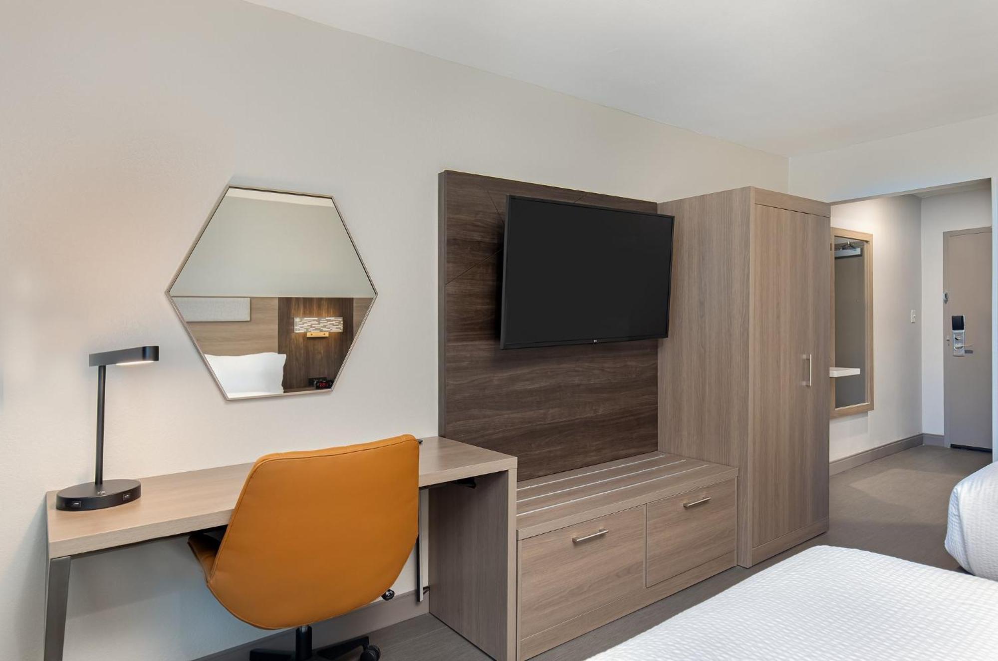 Holiday Inn Express Atlanta Airport - North, An Ihg Hotel College Park Εξωτερικό φωτογραφία